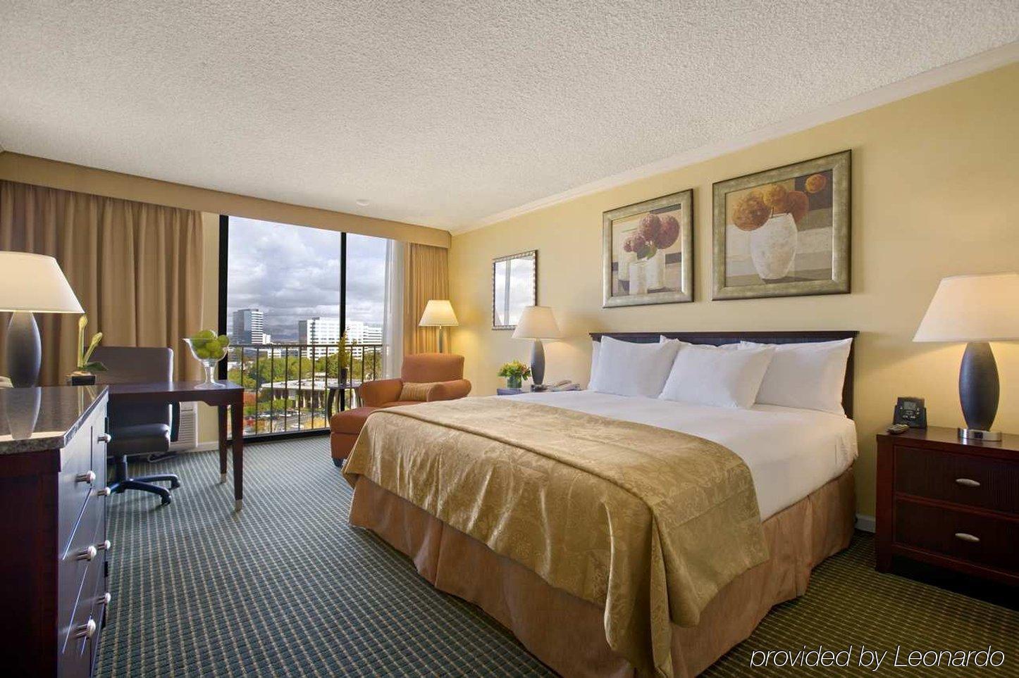Hilton Irvine/Orange County Airport Hotel Bilik gambar